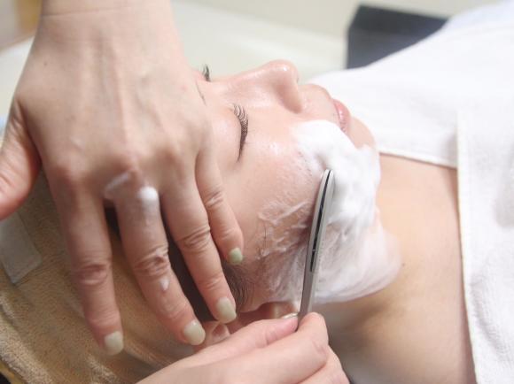 レディース&ブライダルシェービングサロンplus shave